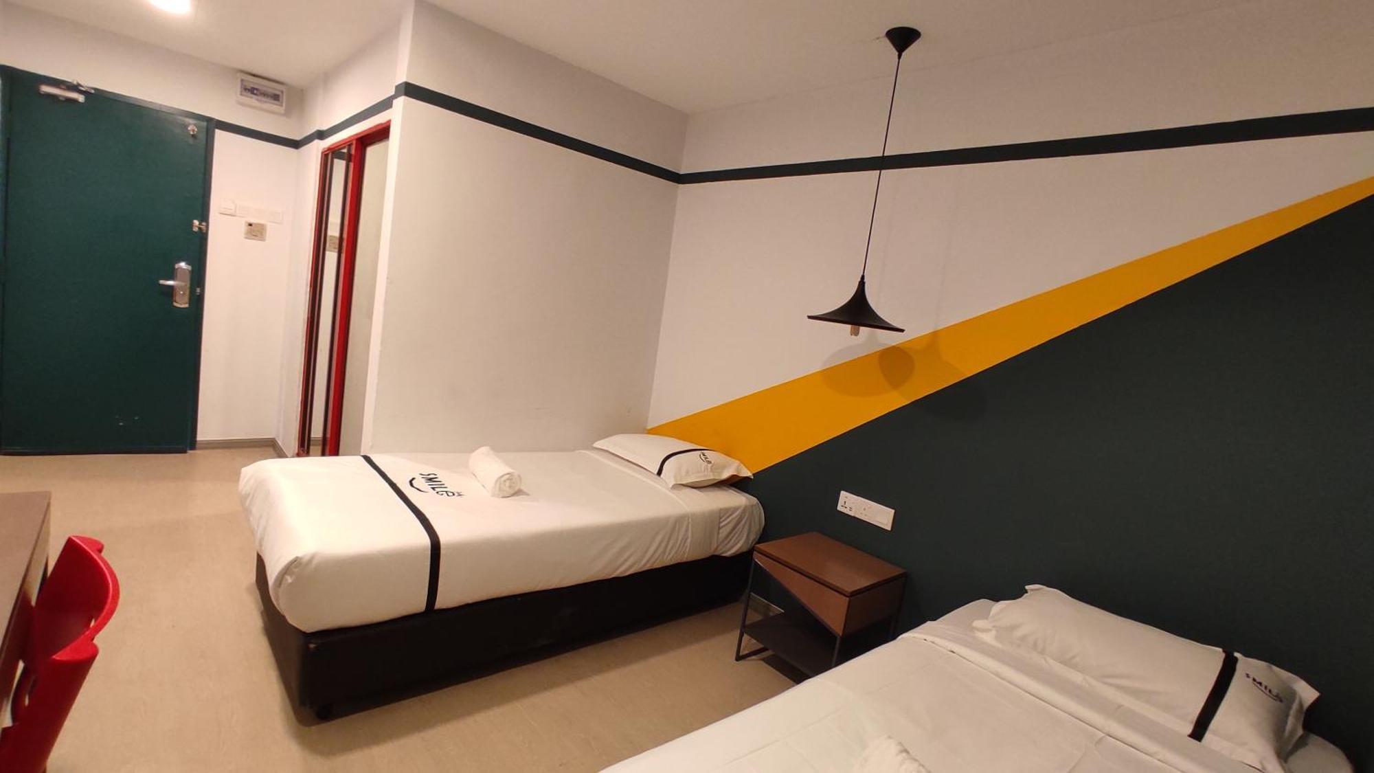 Smile Hotel C180 Cheras Selatan Екстер'єр фото