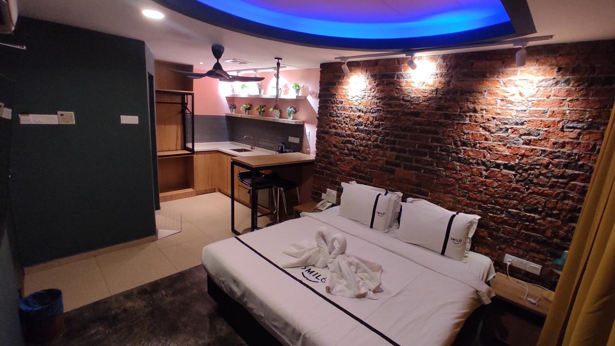 Smile Hotel C180 Cheras Selatan Екстер'єр фото